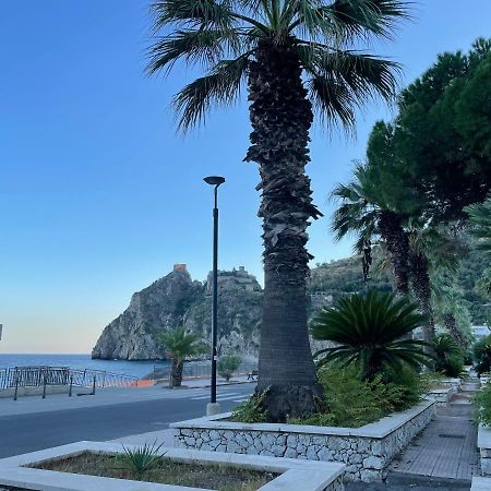 Incantevole Appartamento Taormina SantʼAlessio Siculo Exterior foto